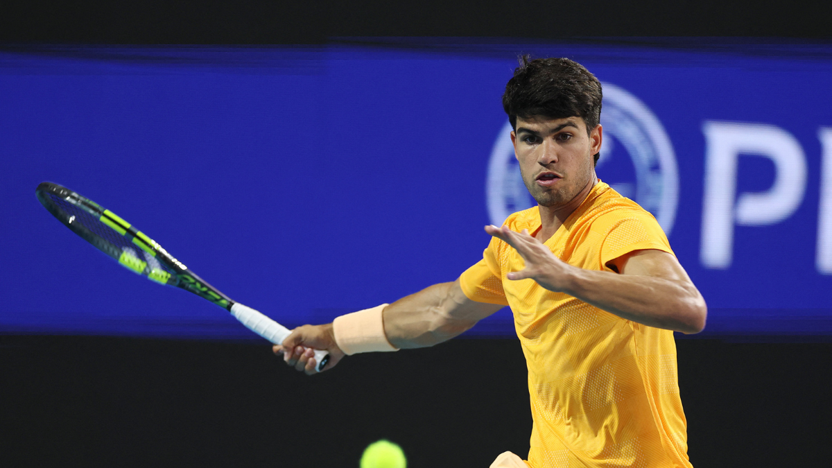 Carlos Alcaraz inicia con todo el Masters de Miami y clasifica de ronda