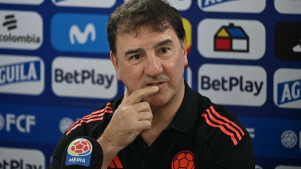 ¿Preocupación porque los referentes no son titulares? Néstor Lorenzo responde