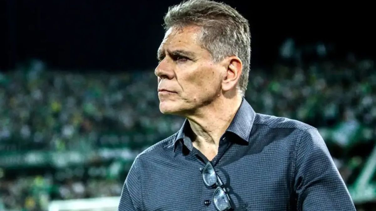 Paulo Autuori oficialmente se quedó sin club, ¿pega la vuelta al fútbol colombiano?