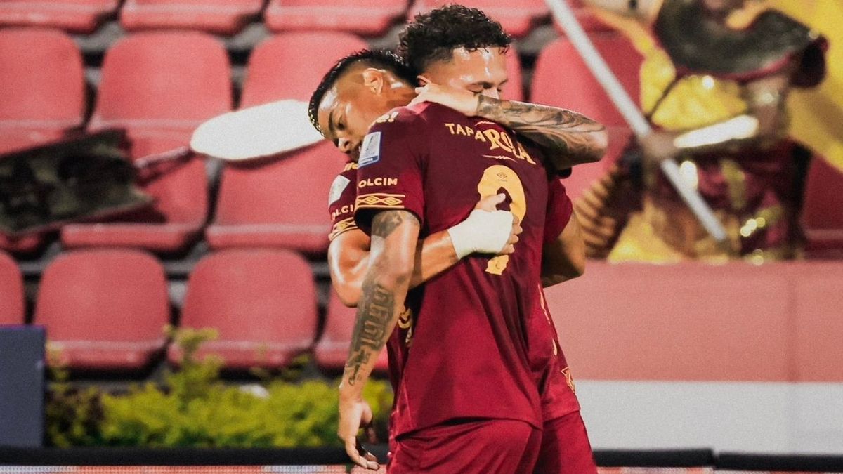 Doblete de Chino Sandoval con Deportes Tolima.