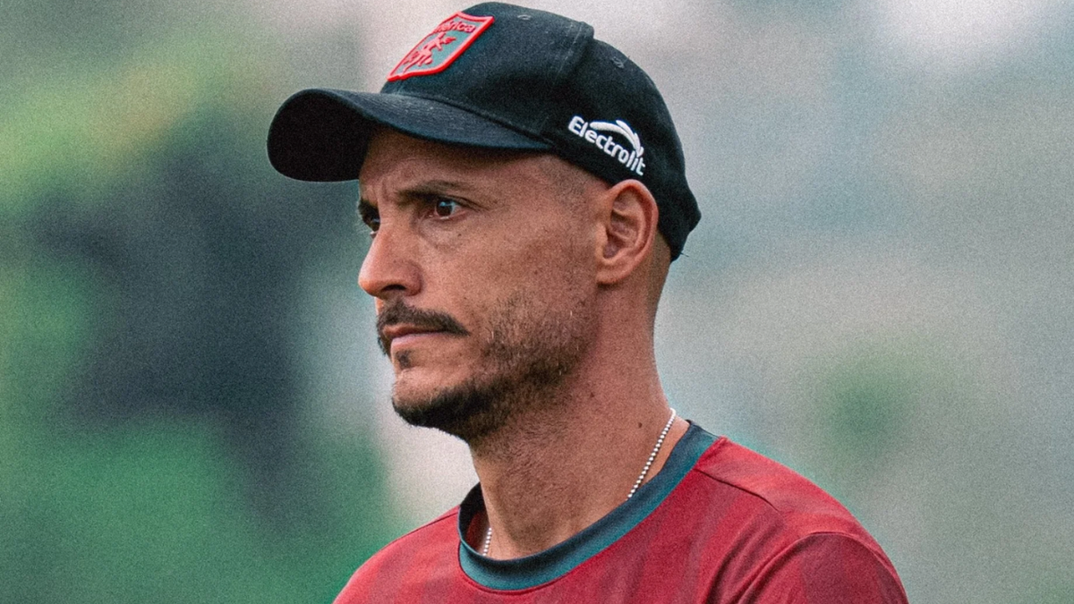 David González dejó por fuera a dos goleadores para enfrentar a Medellín