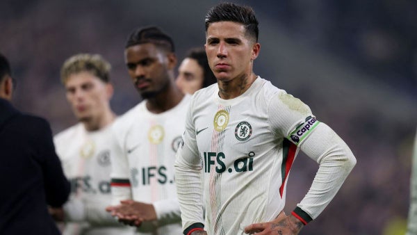 Chelsea castiga a Enzo Fernández