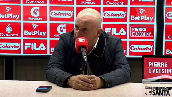 Decisión de último momento con Pablo Repetto en Santa Fe a poco de iniciar la Copa Libertadores