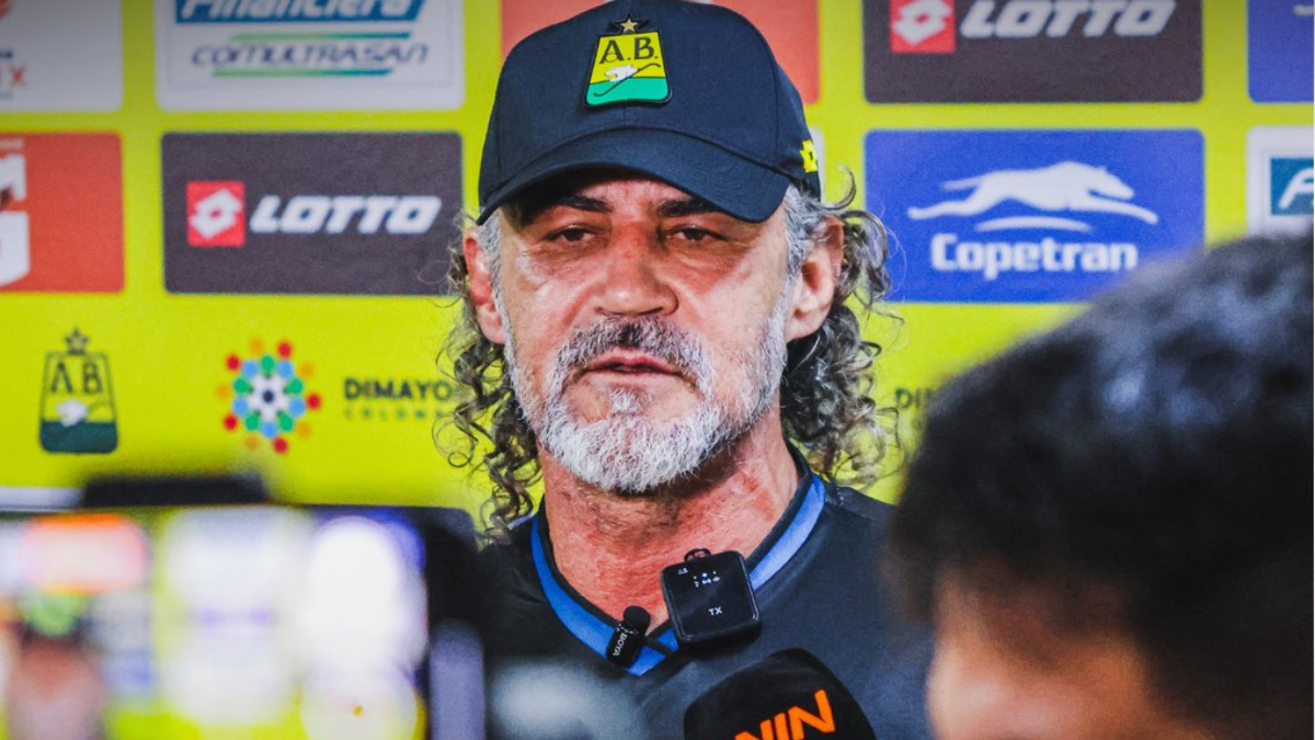 Leonel Álvarez habló sobre el mal momento de Bucaramanga y la derrota con Águilas