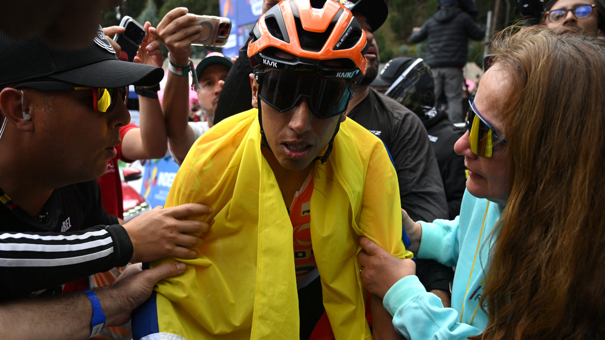 Egan Bernal puso en duda su participación en el Giro de Italia 2026