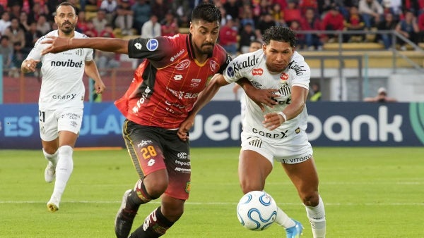 [Video] ¿Gol olímpico o en contra? Así fue la épica de Cuenca contra Santos por Sudamericana