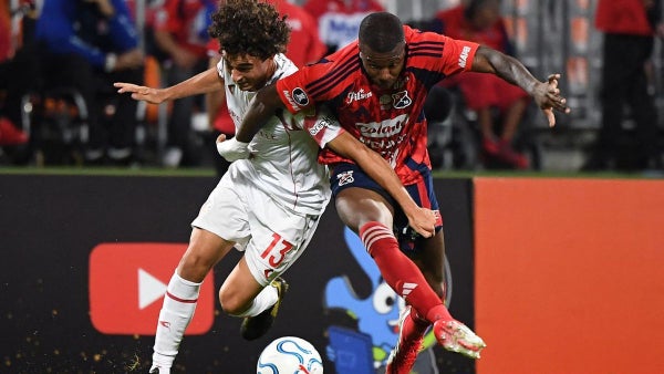 [Video] Francisco Chaverra marcó el gol del empate en Medellín vs Estudiantes