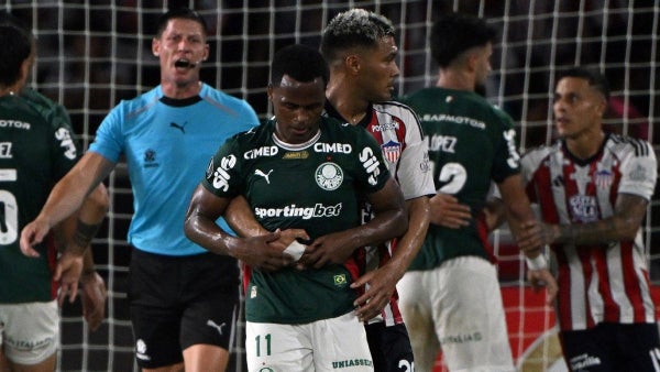 Junior pecó y no pudo conservar la victoria: Palmeiras aprovechó craso error e igualó