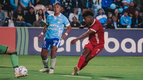 América rescató un punto de Ecuador: vibrante empate frente a Macará