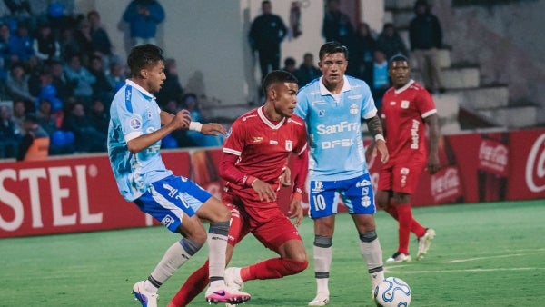 Alerta en América: parte médico de Darwin Machis y Mateo Castillo