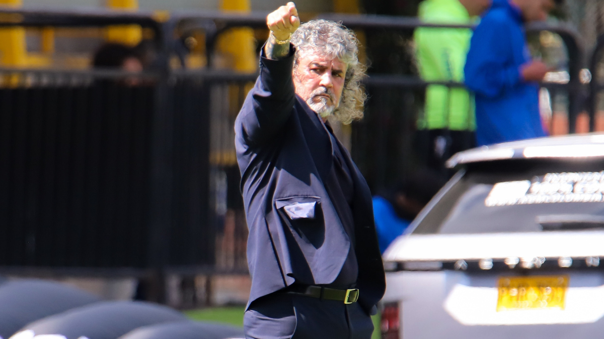 Leonel Álvarez empieza a definir su futuro tras problemas con Bucaramanga