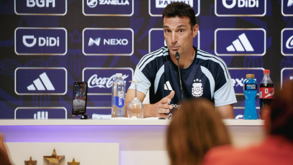 Scaloni haría cambio obligado en el Mundial FIFA: así está la situación