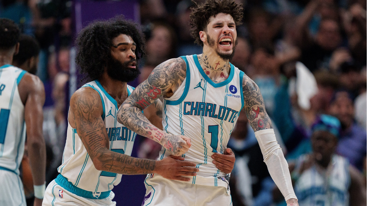 Hornets sorprende en la NBA al vencer a Miami Heat en los Play-In
