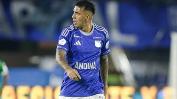 [VIDEO] ¿Interna en Millonarios? Bochornoso cruce de Sebastián Valencia y Rodrigo Contreras por un tiro libre