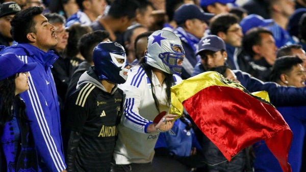 Oficial: hinchada de Millonarios es sancionada por 12 fechas, ¿por qué?