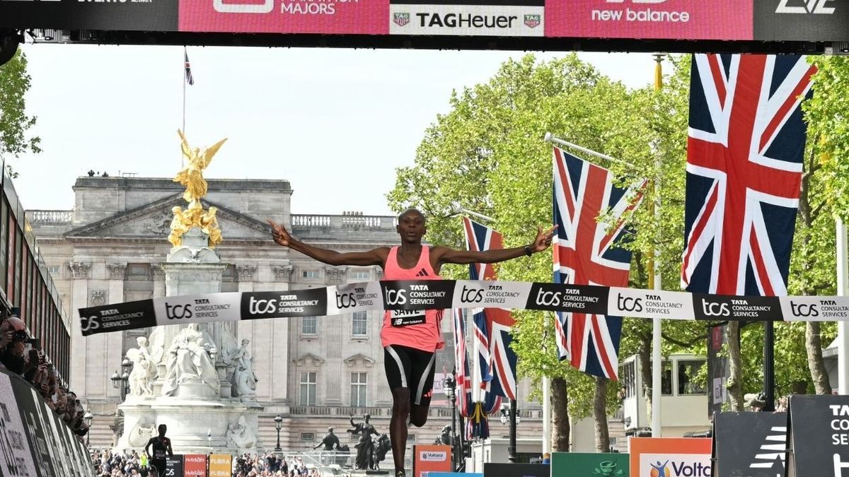 Sabastian Sawe, impuso nuevo récord en la maratón