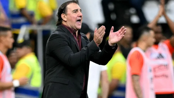 ¿Lorenzo lo llevará al Mundial? Fue figura con su equipo y marcó doblete