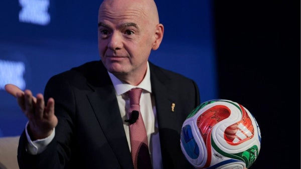 Infantino apunta a su reelección como presidente de FIFA