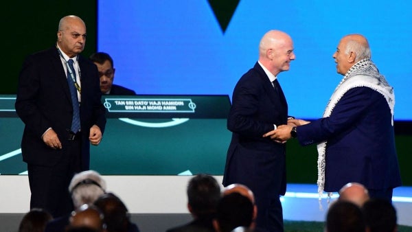 [VIDEO] Fuerte tensión entre Israel y Palestina: gesto de Infantino encendió cruce en la FIFA