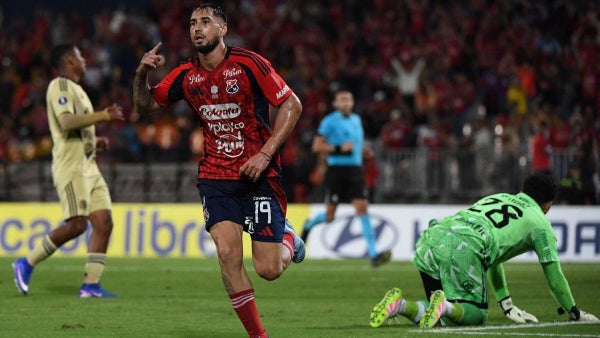 Medellín respondió con agonía y superó a Cusco en Copa Libertadores