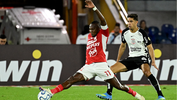 Santa Fe dejó escapar la victoria contra Corinthians en el último suspiro