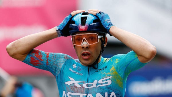 El uruguayo Guillermo Thomas Silva hizo historia y ganó la segunda etapa del Giro de Italia