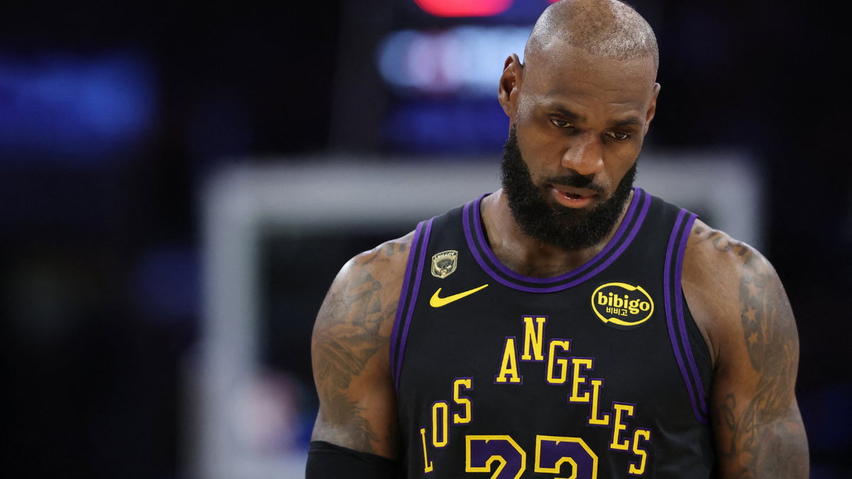 Lakers eliminado de las semifinales de la Conferencia Oeste