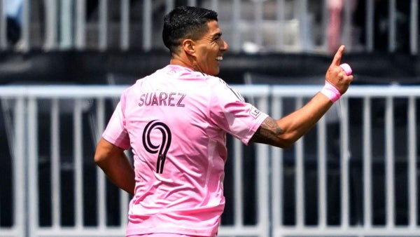 Bielsa le respondió al ofrecimiento de Luis Suárez para el Mundial: ¿Lo convocó?