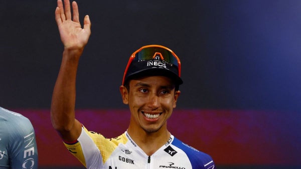 Egan Bernal y más colombianos en la general del Giro de Italia - etapa 5