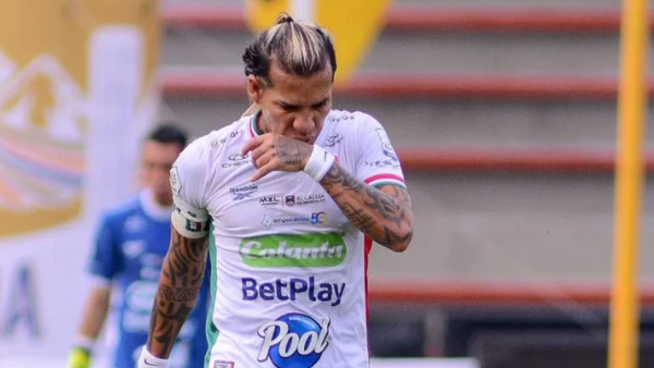 VIDEO: Dayro Moreno desperdició penal al último minuto en el Junior vs. Once Caldas