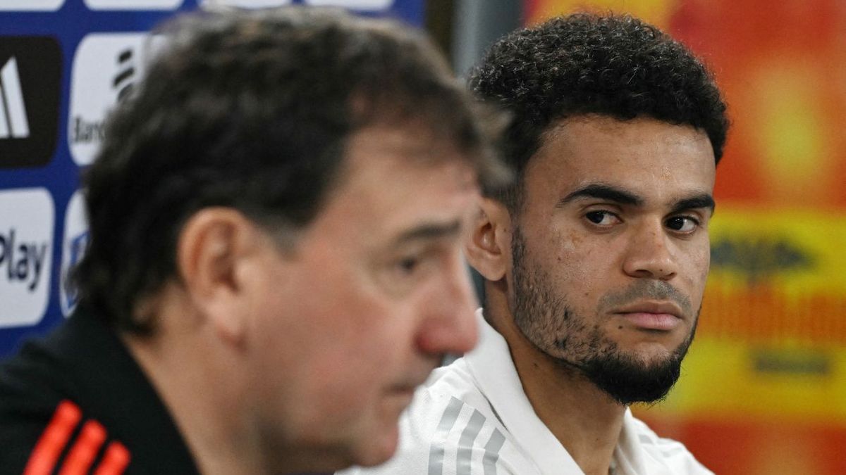 Néstor Lorenzo no olvidó a Luis Díaz y enfatizó en su desgaste físico
