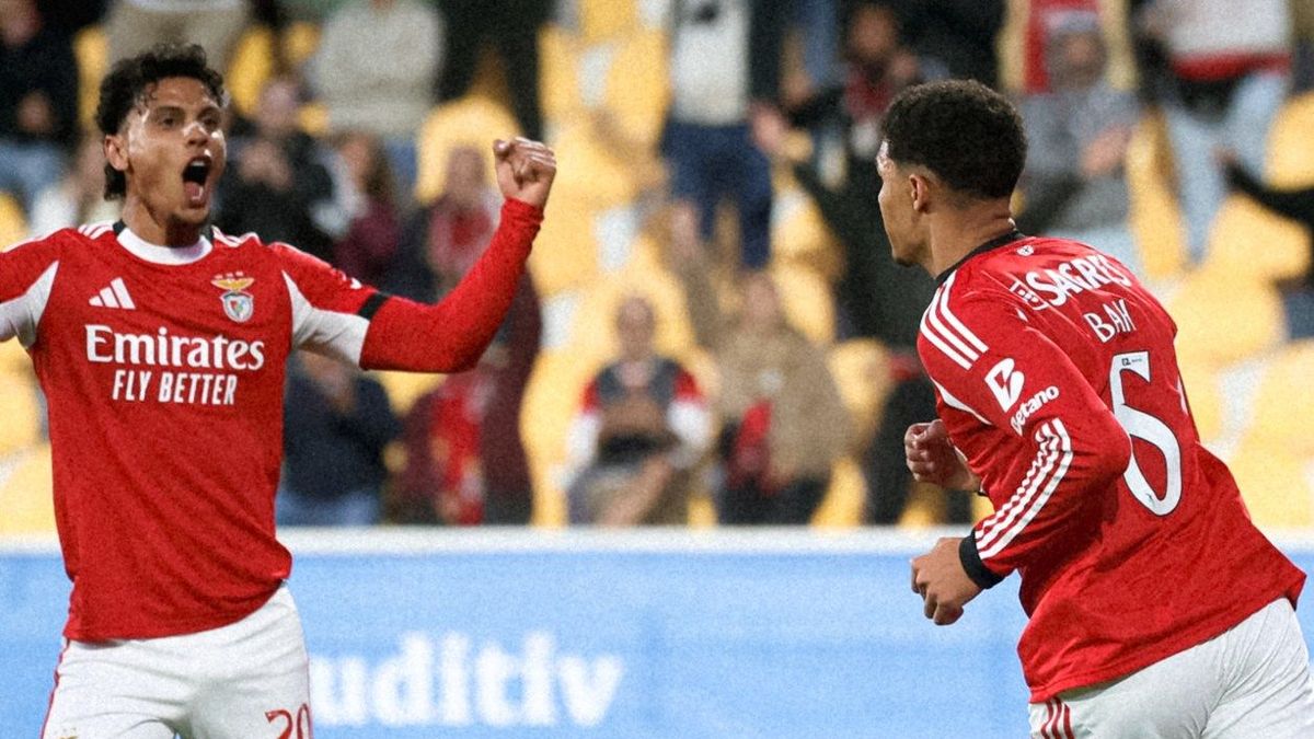 Richard Ríos marcó nuevo gol con el Benfica