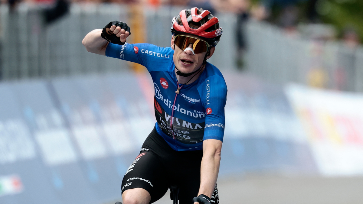 Terminó la etapa 9 del Giro de Italia con un ganador de lujo