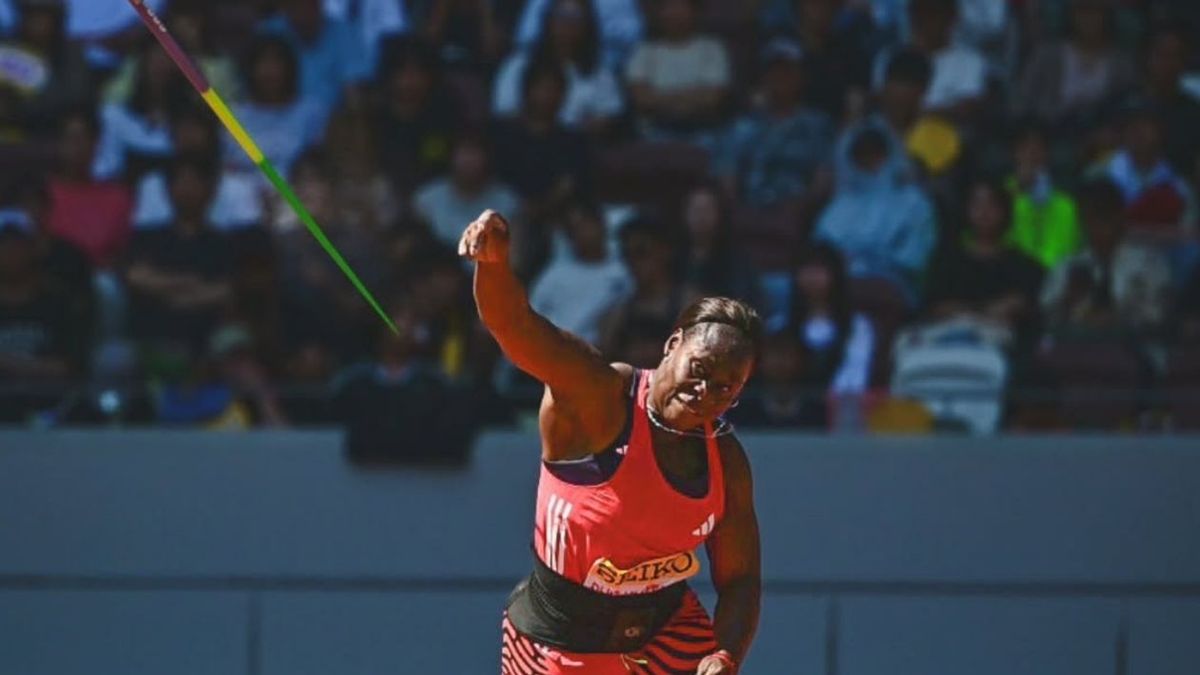 Flor Denis Ruiz, atleta de lanzamiento de Jabalina.