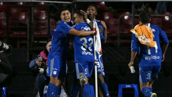 VIDEOS - Gol de Cabezas Hurtado ilusionó a Millonarios Vs Sao Paulo: empate clave