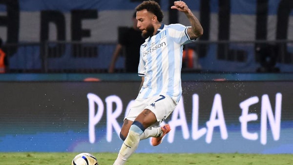 Duván Vergara puso fin a los rumores: revelan en qué equipo jugará tras el Mundial