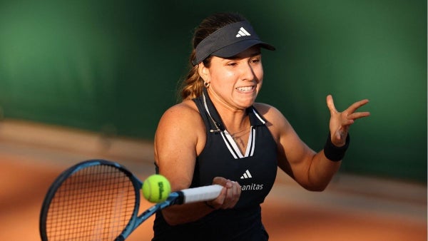 Camila Osorio debutó con victoria en Roland Garros; clasificó a segunda ronda