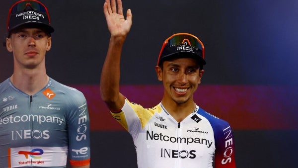 ¿Qué necesita Egan Bernal para entrar al top 10 del Giro de Italia?