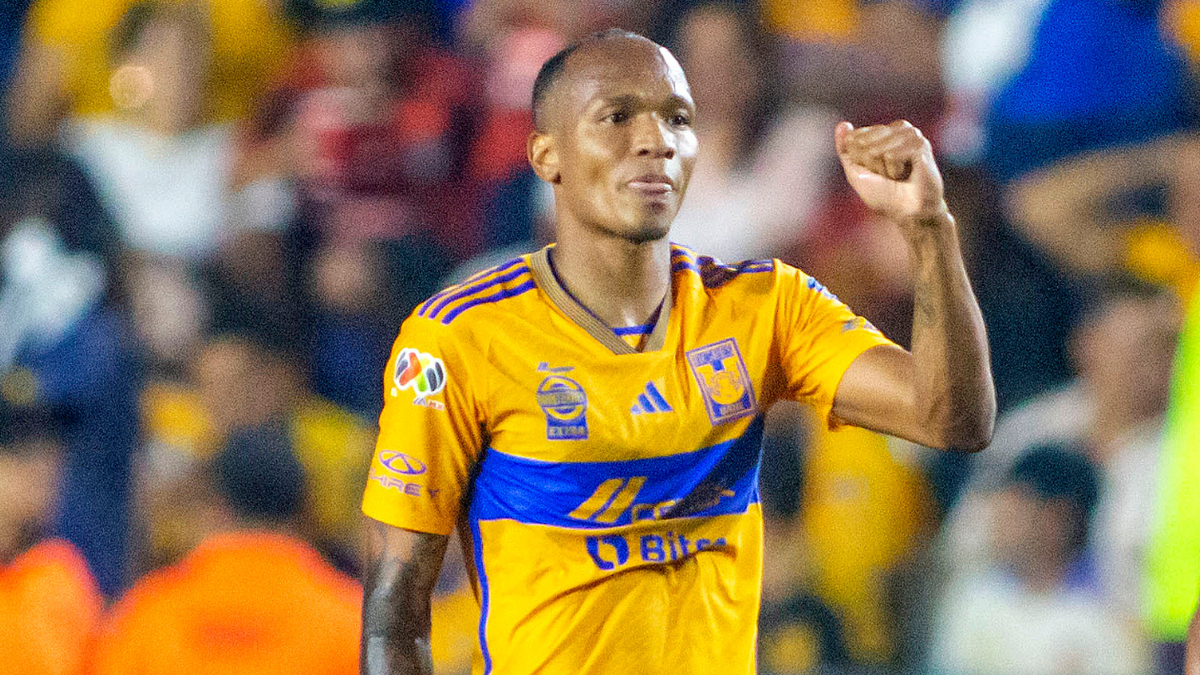 Luis Quiñones prepara su regreso al FPC