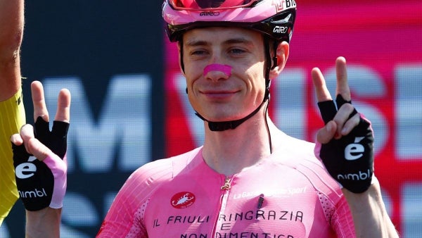 Jonas Vingegaard ganó la etapa 20 y es virtual campeón del Giro de Italia