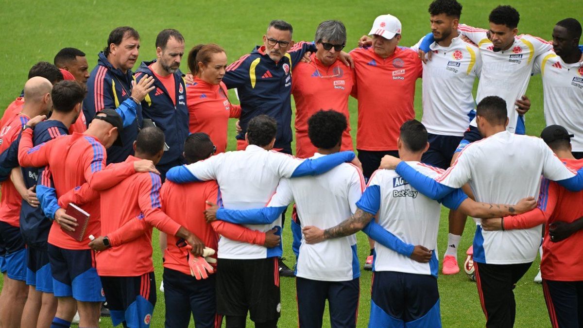 Selección Colombia tendría una baja para enfrentar a Costa Rica
