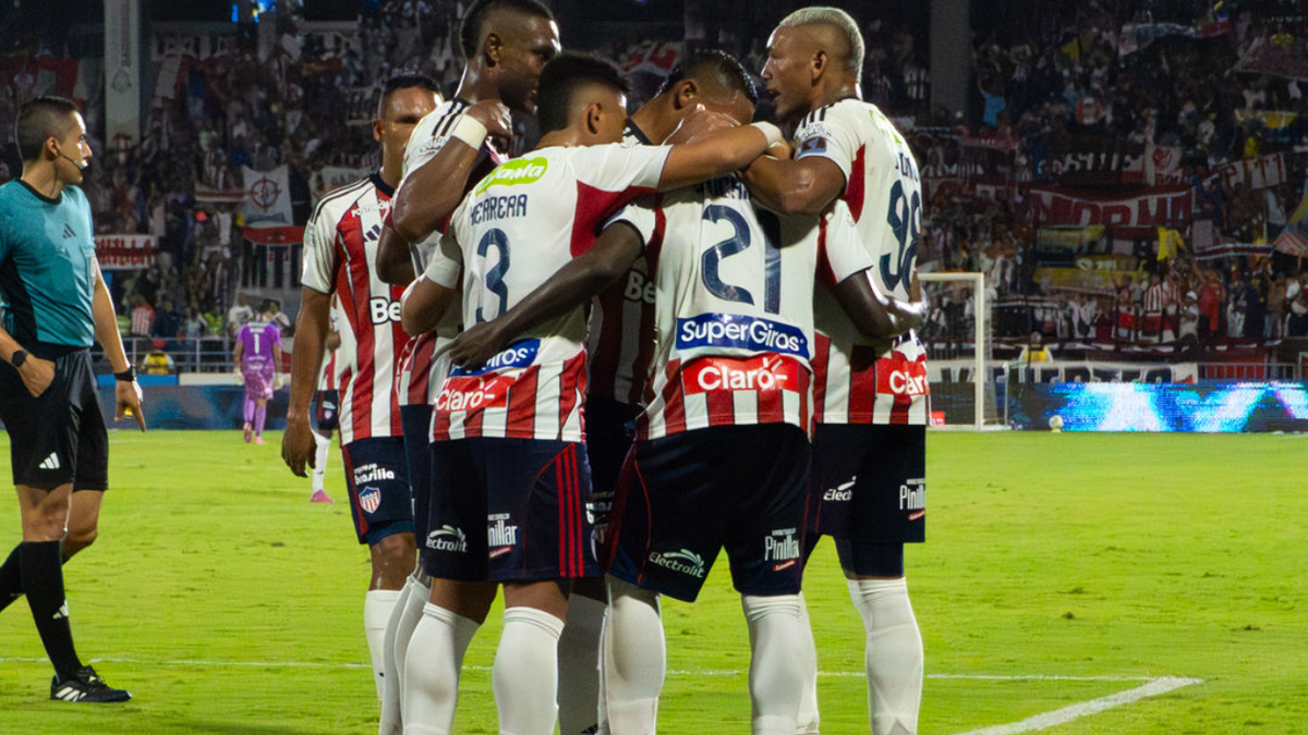 Junior FC.