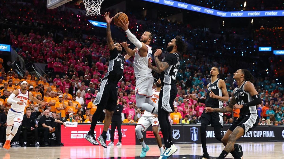 Spurs vs. Knicks.