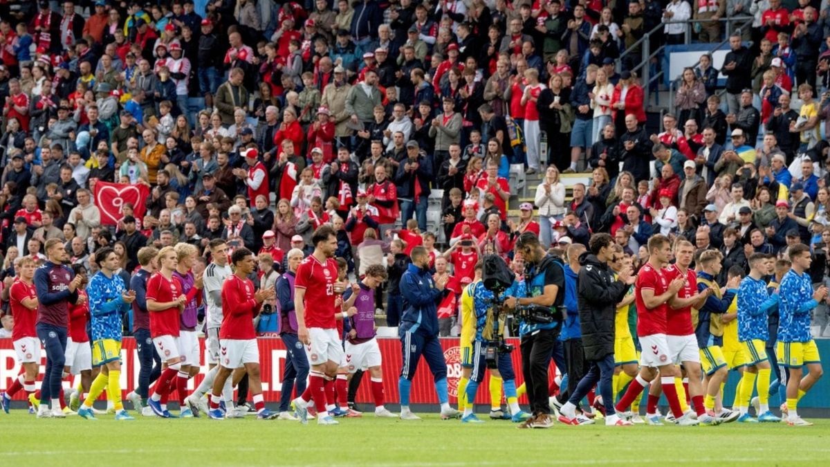 Christian Eriksen volvió a desplomarse en pleno partido