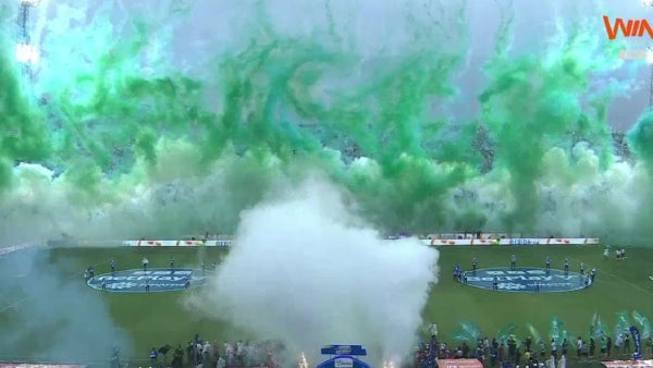 VIDEO - Increíble recibimiento de los hinchas de Nacional para la final contra Junior