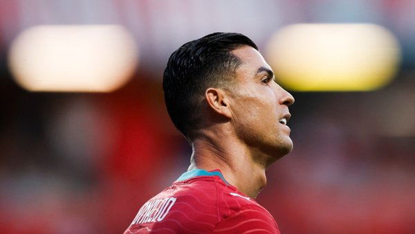 Nadie lo puede creer: Cristiano Ronaldo falló increíble gol y el video se viralizó