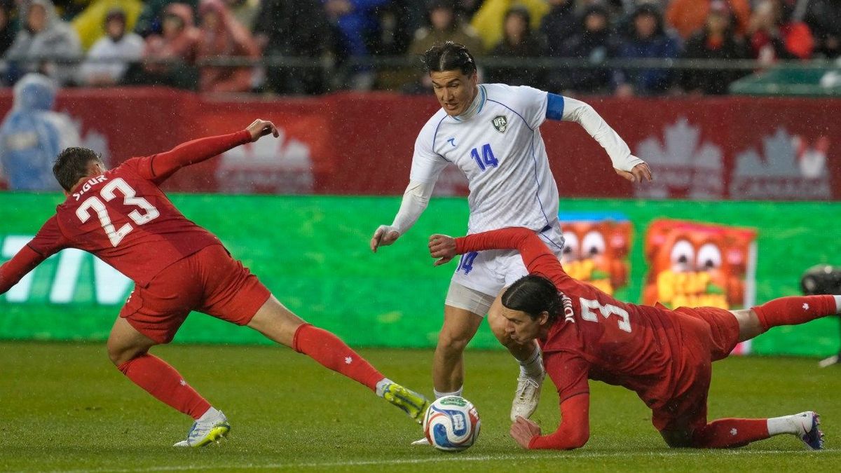 Selección de Uzbekistán podría tener una baja para el debut vs Colombia