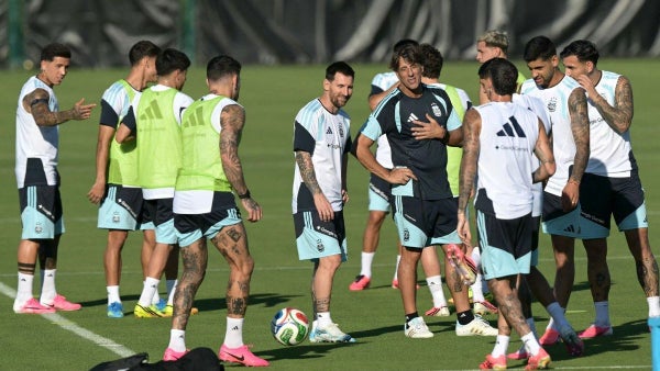Argentina prende alarmas en el Mundial: tendría dos bajas sensibles para el debut