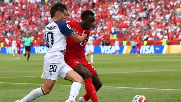 Canadá y Bosnia y Herzegovina debutaron con empate en la Copa del Mundo