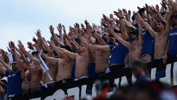 Hinchas de Canadá y Bosnia en el foco del Mundial: esto hicieron cuando se cruzaron
